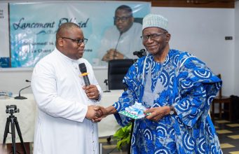 Lancement de l’essai littéraire de l’Abbé Arnaud Éric Aguénounon