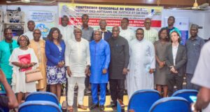 Cycle trimestriel de réflexion consacré aux réformes constitutionnelles en Afrique